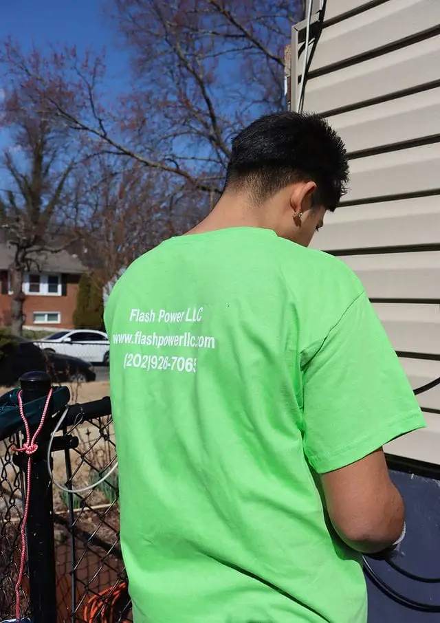 Person wearing green Flash Power shirt